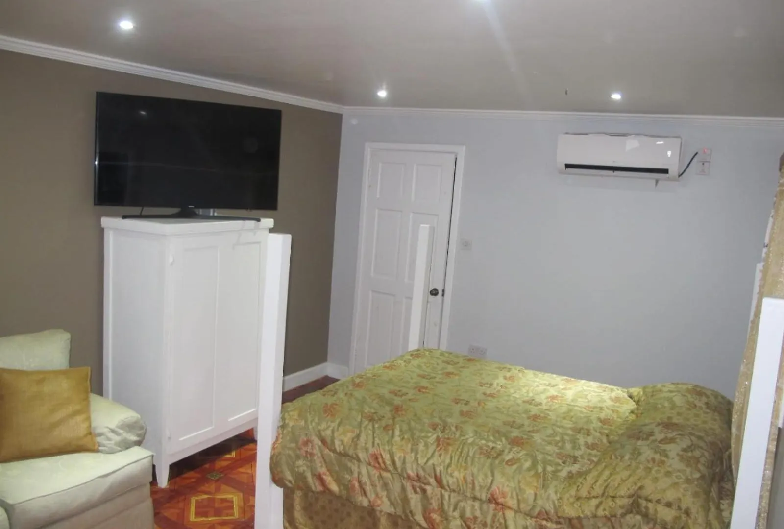 Marioville Gros Islet 0*,  Santa Lucía